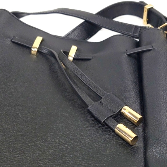 ASOS Design Bonded Bucket Black & Gold Details Tote Bag - Picture 11 of 12